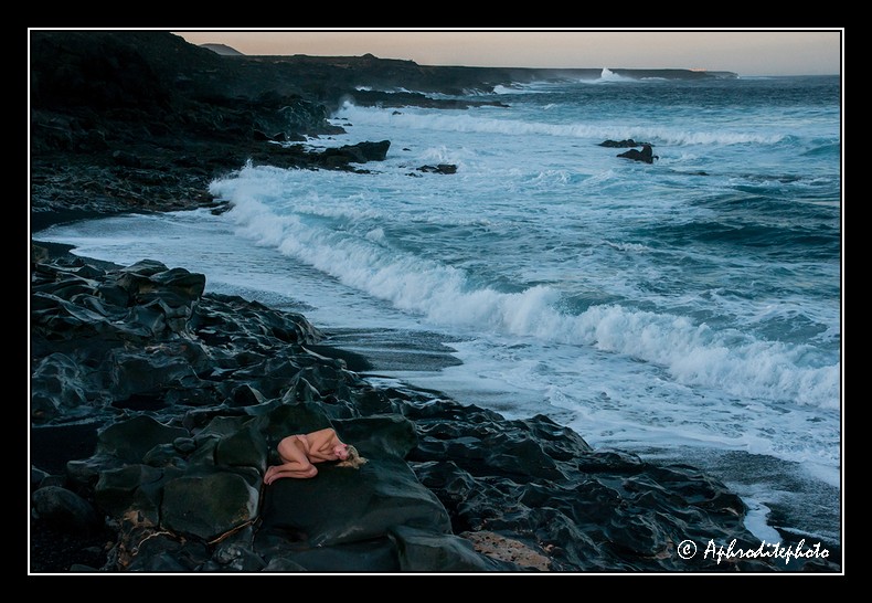030 La plage volcanique 1